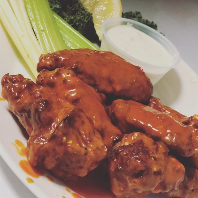 Chicken Wings (6 Pieces).